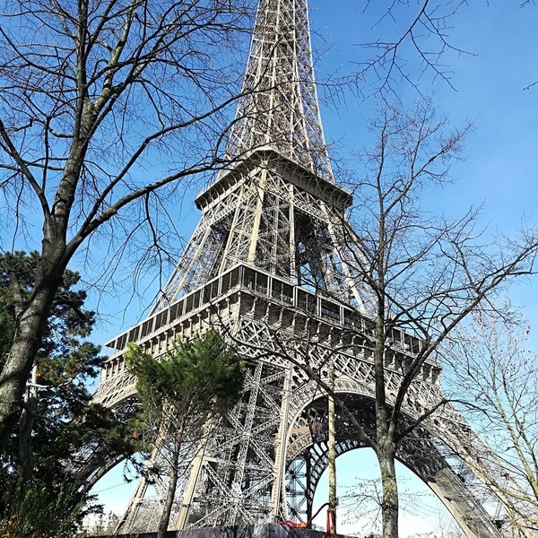PARIS